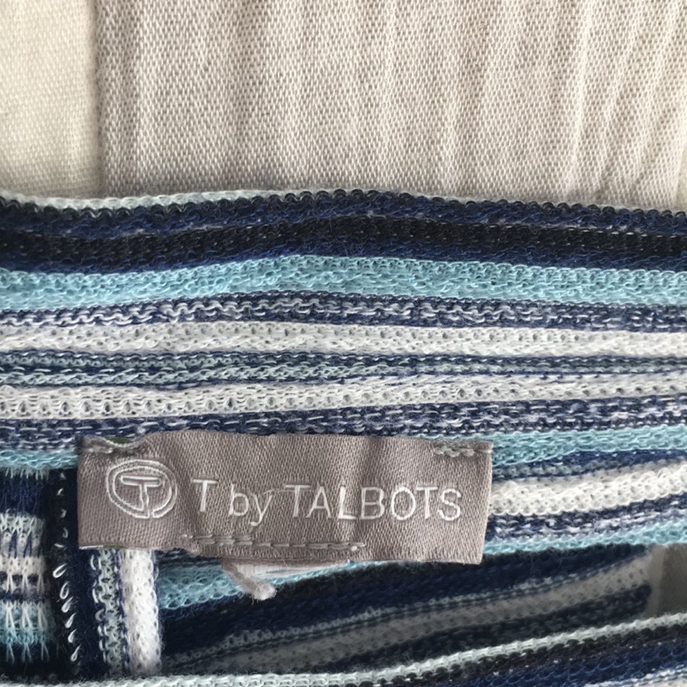 Drawstring Striped Pullover Top - Picture 6 of 11